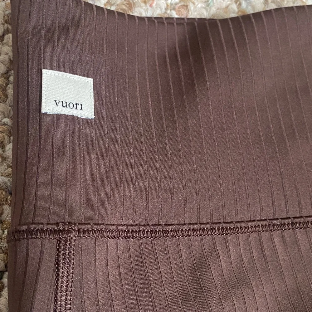 Vuori "Inversion" Rib Legging in Java, Medium M - Picture 6 of 8